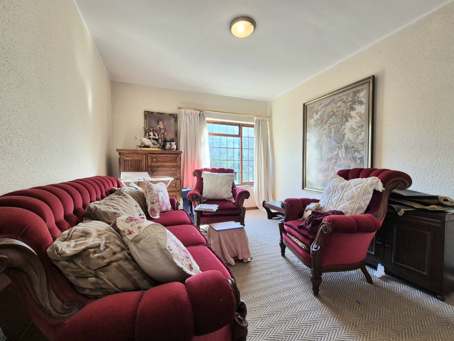 3 Bedroom Property for Sale in Wynberg Upper Western Cape